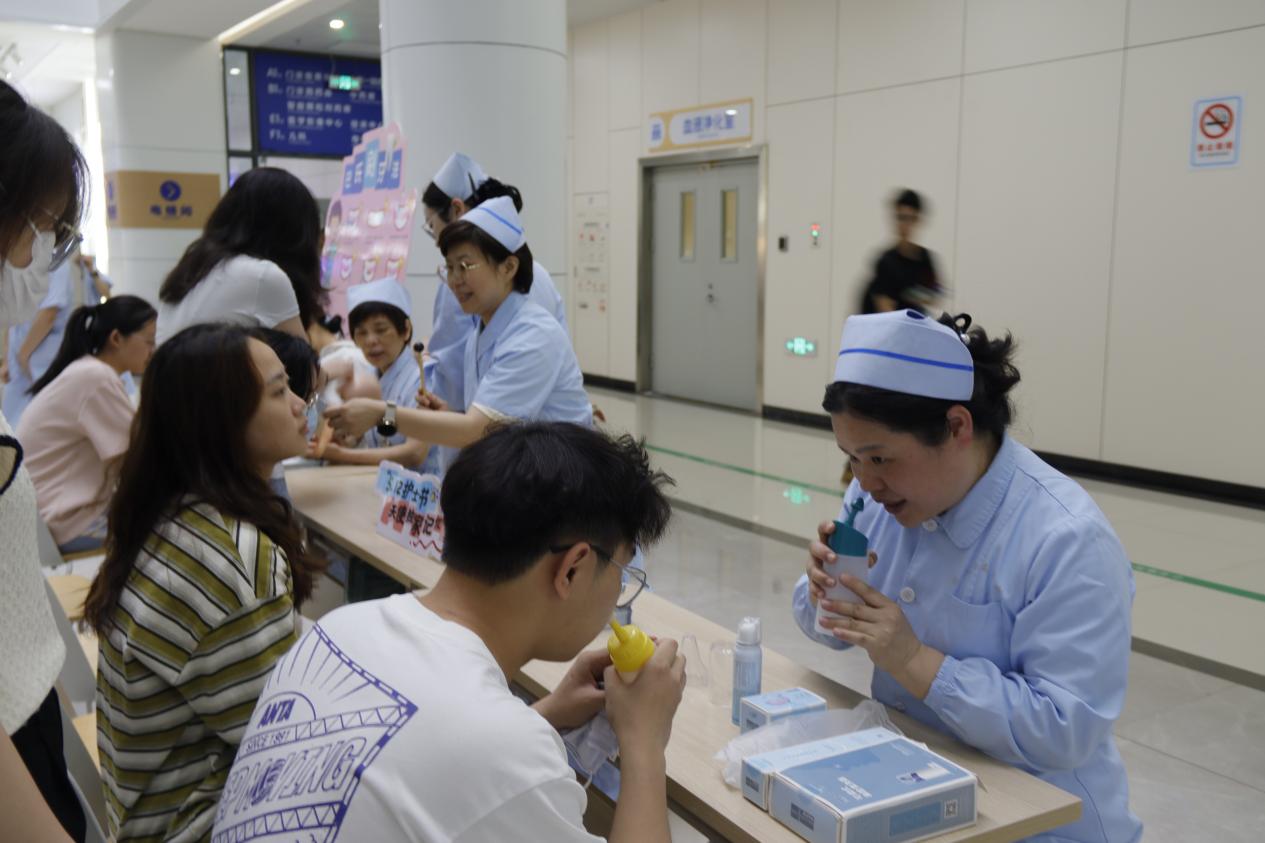 南昌大学二附院开展口腔、耳鼻咽喉主题科普活动