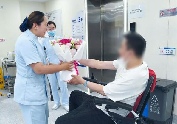 关爱护士队伍 守护人民健康｜天津健嘉举办 2025 年 5.12 国际护士节主题活动