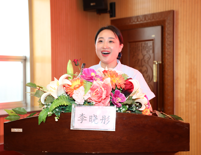 包头市肿瘤医院召开 2025 年「5·12」国际护士节庆祝表彰大会