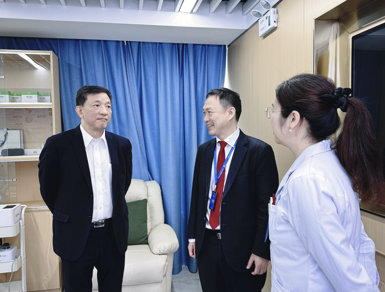 「双院士」联袂！助力大连华厦眼科打造疑难眼病诊疗新标杆