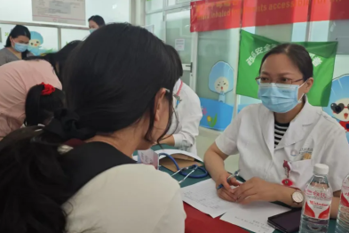 线上线下联动守护 珠海妇幼哮喘日义诊传递健康关怀