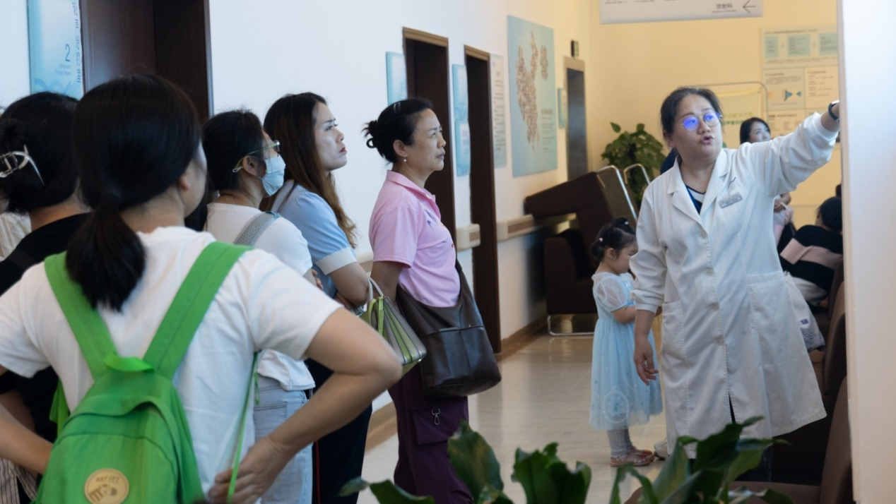 探索超声波奥秘,近 30 组科创营亲子家庭走进海扶刀发源地