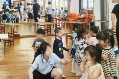 北京华厦民众眼科医院视光中心走进伊顿幼儿园大屯校区守护幼儿眼健康