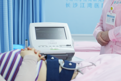 以爱之名，守护生命之花——致每一位伟大的孕产妈妈