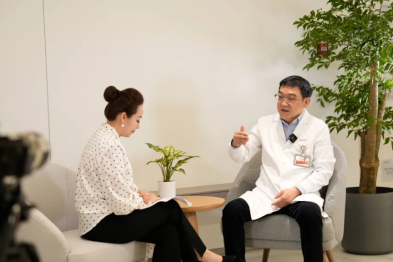 徐仲煌院长接受大型访谈节目《西施故乡人》专访，讲述他的故事