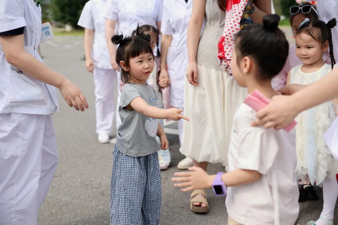 爱在陪伴，乐在其中——长沙江湾妇产医院亲子运动会圆满举办