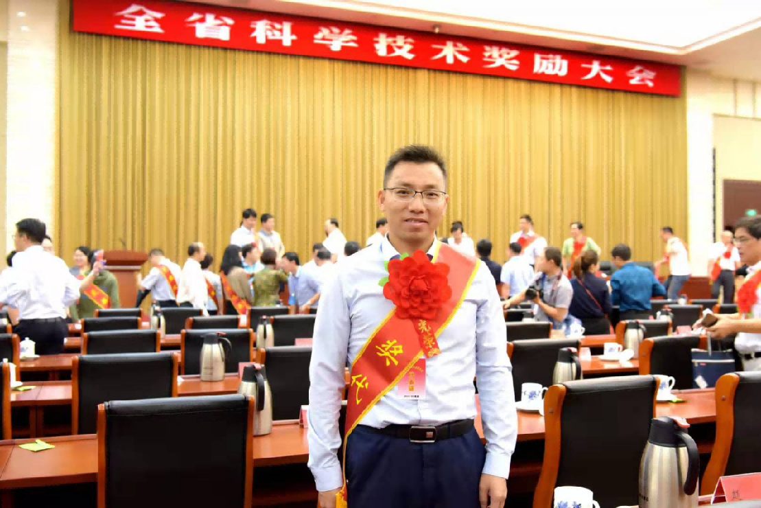 省级科技双殊荣！南昌大学二附院宋莉、程细高教授分获 2025 年江西省「最美科技工作者」、江西省创新争先奖