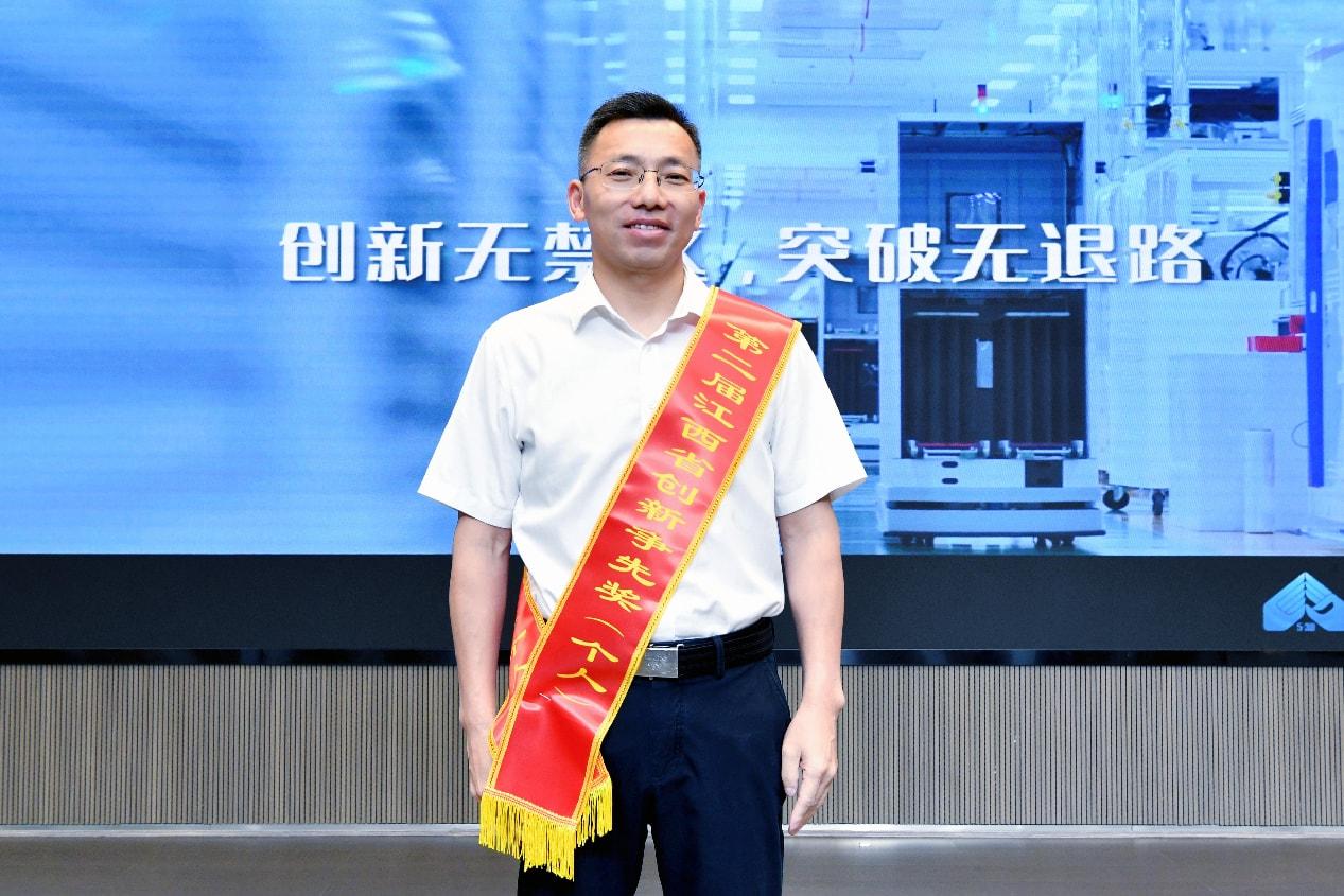 省级科技双殊荣！南昌大学二附院宋莉、程细高教授分获 2025 年江西省「最美科技工作者」、江西省创新争先奖