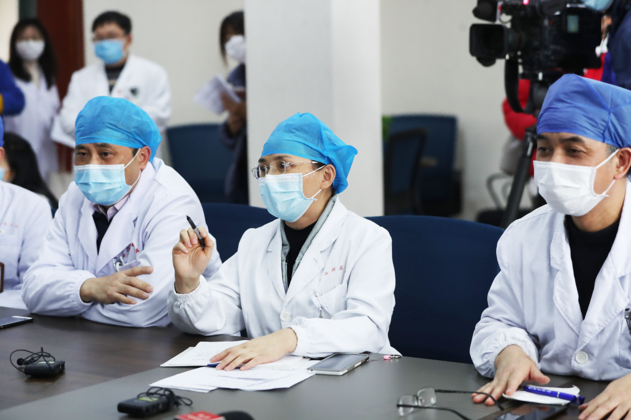 省级科技双殊荣！南昌大学二附院宋莉、程细高教授分获 2025 年江西省「最美科技工作者」、江西省创新争先奖