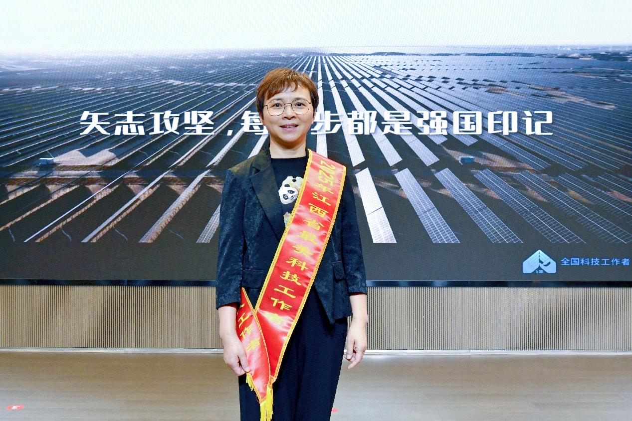 省级科技双殊荣！南昌大学二附院宋莉、程细高教授分获 2025 年江西省「最美科技工作者」、江西省创新争先奖