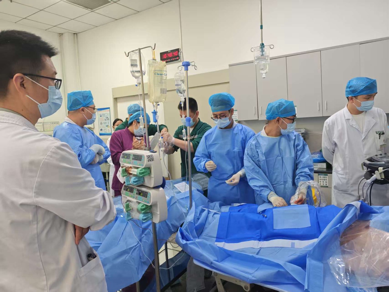 新突破！潜江市中心医院多学科协作成功抢救复杂重症心梗患者
