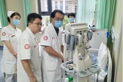 【用专业与温情搭建生命之桥】延安市中医医院血液透析室救治高危透析患者