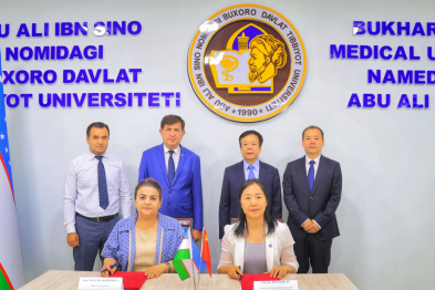 西安交通大学第二附属医院张蓬勃院长一行出访乌兹别克斯坦布哈拉国立医科大学