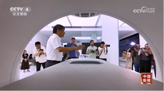 重庆造海扶刀获巴西媒体记者点赞