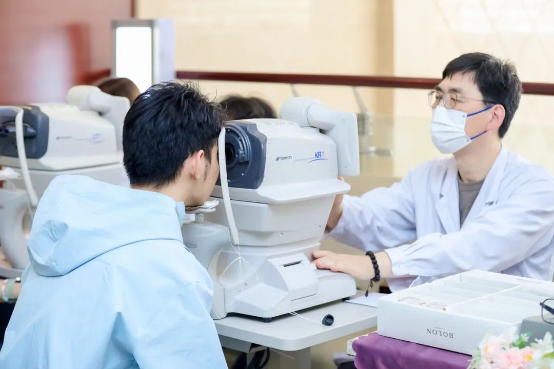 国内首个干眼 AI 自测工具发布，华厦眼科 AI 技术赋能眼健康公益新生态