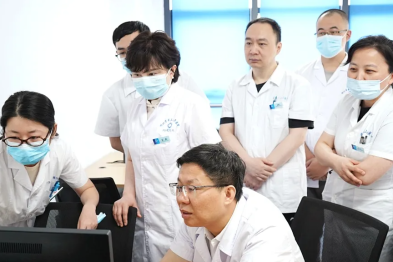 「呼吸」与共 生命同频 | 阳逻院区呼吸与危重症医学科开科一周年：让优质医疗触手可及