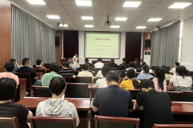 燕达医院急诊医学科走进企事业联盟单位华冠科技产业园开展心肺复苏培训