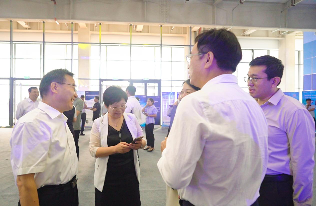 北京健嘉康复医院亮相智能医工创新发展论坛