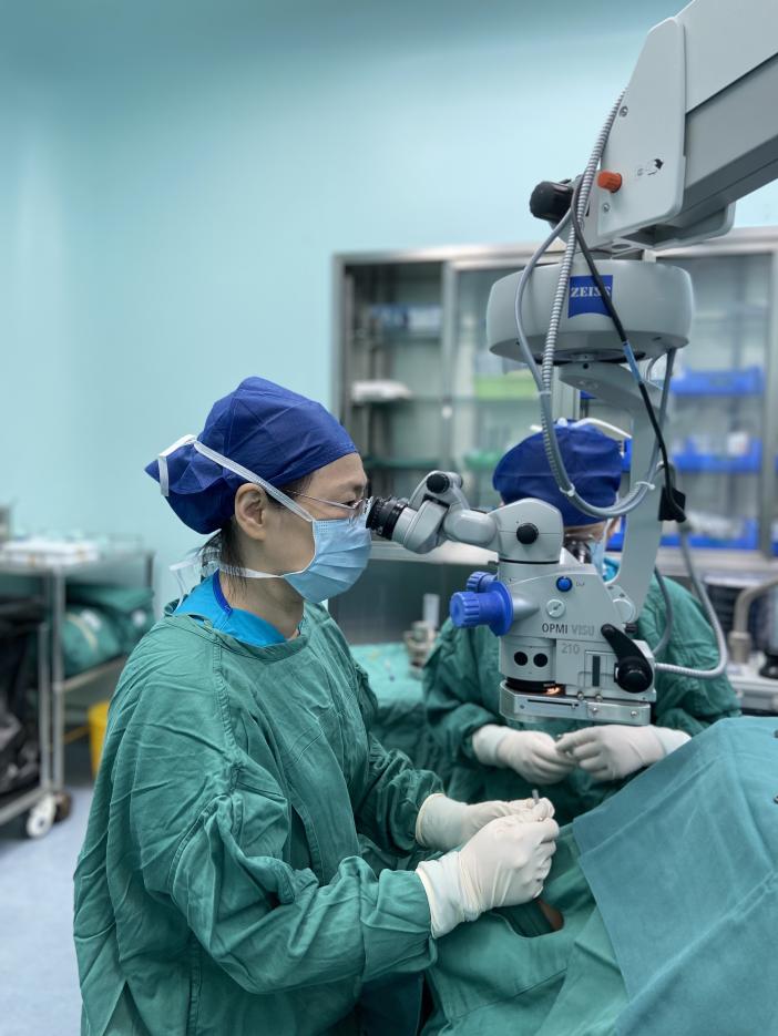 创新术式助双眼「改斜归正」 ！武大人民医院眼科专家破解高度近视性固定性内斜视顽疾