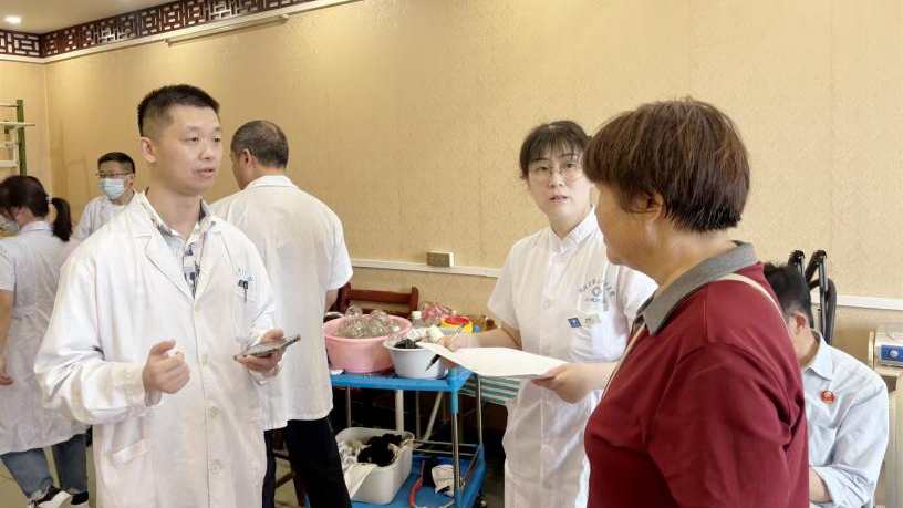 康复专家下基层,精准助残暖人心——湖北省第三人民医院与长江新区共建残疾人康复长效机制