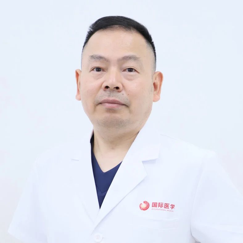 男生胸大「羞于启齿」？早诊早治很关键