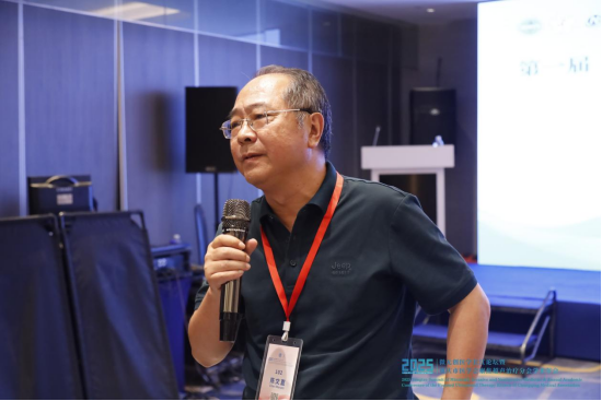 2025 微无创医学长江论坛分会场精彩速递:青年医师论坛及辩论赛