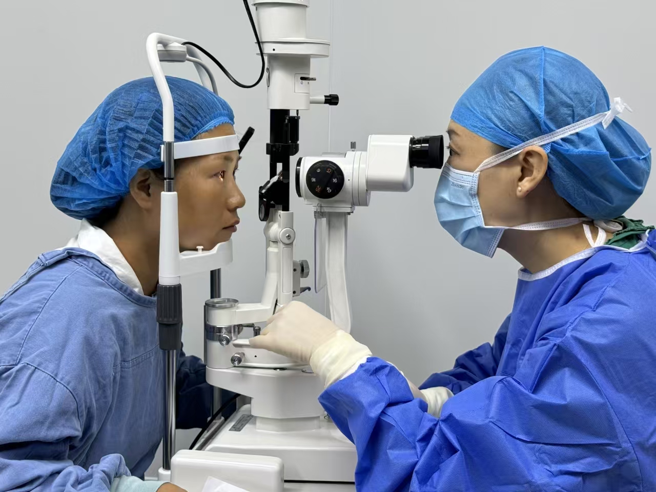 光明使者：以医术筑梦，以仁心照人