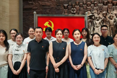 庆七一，追寻红色记忆，弘扬科学精神——科研教务学生党支部赴邵阳市博物馆开展主题实践活动