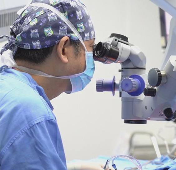 四川眼科医院成功为 91 岁患者完成飞秒白内障手术
