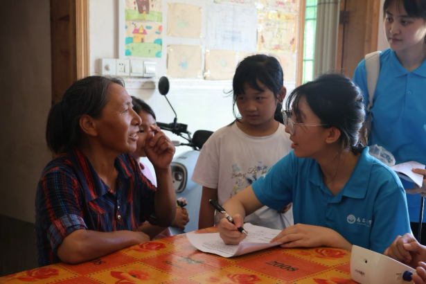 南昌大学第二附属医院 (第二临床医学院) 暑期实践活动走进遂川县黄坑乡龙口村