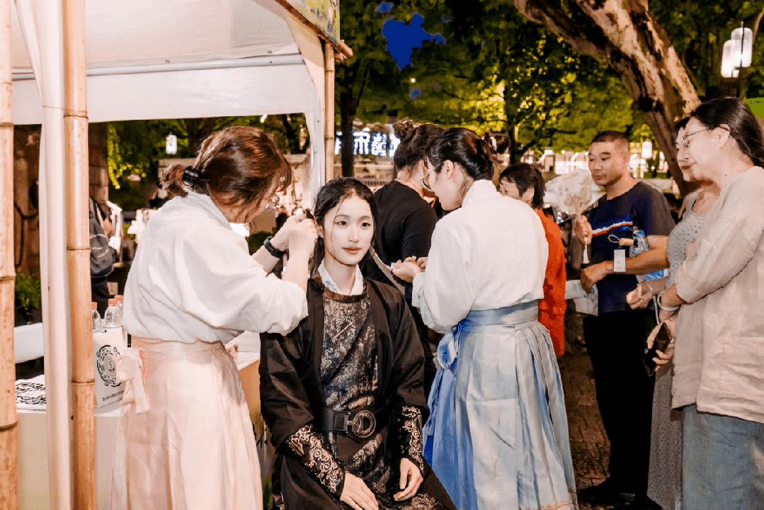 新中式养生风刮到夜市,把脉开方,健康 UP!