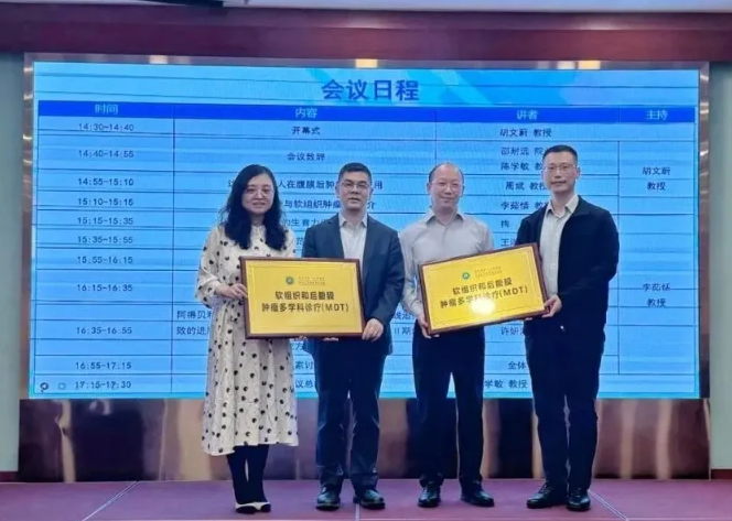 七旬男子「腹大如鼓」，元凶竟是 20 厘米巨大肿瘤！这 5 个常见症状，千万别忽视