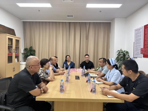 新余钢铁集团有限公司中心医院一行至南昌大学二附院交流学习门诊工作