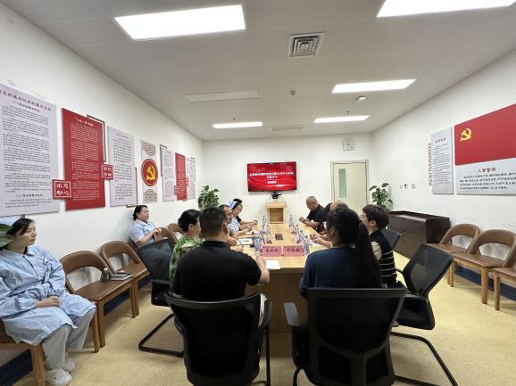 新余钢铁集团有限公司中心医院一行至南昌大学二附院交流学习门诊工作