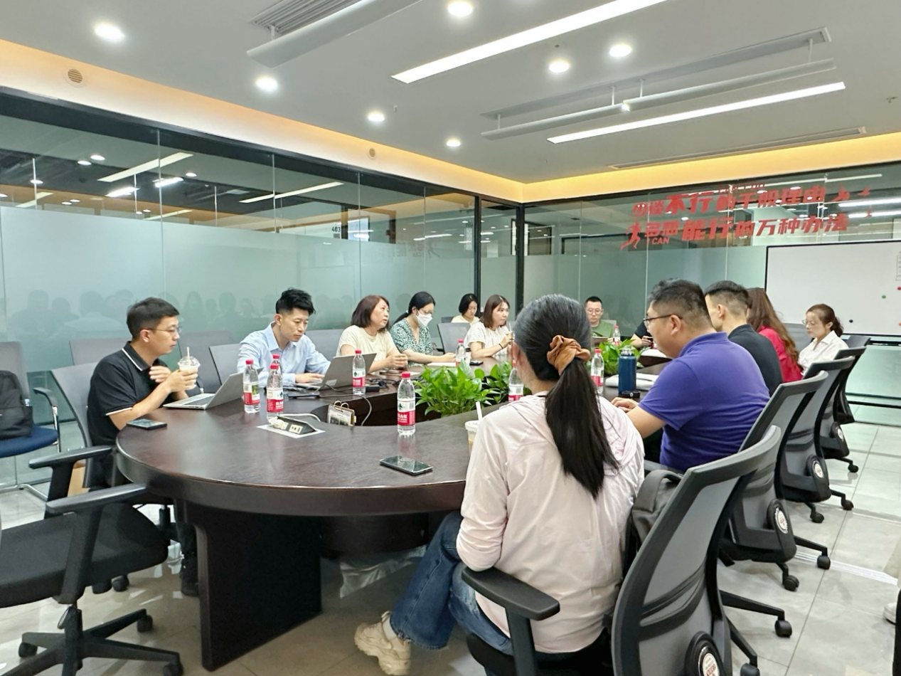 清华大学医学院探访重庆松山医院 共探医疗 3.0 生命健康新范式