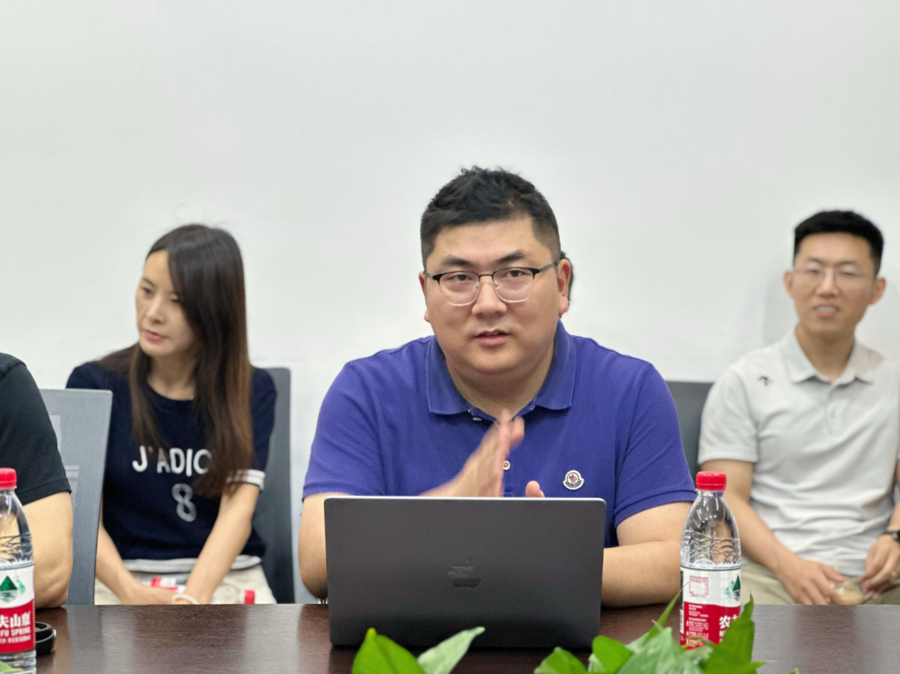 清华大学医学院探访重庆松山医院 共探医疗 3.0 生命健康新范式