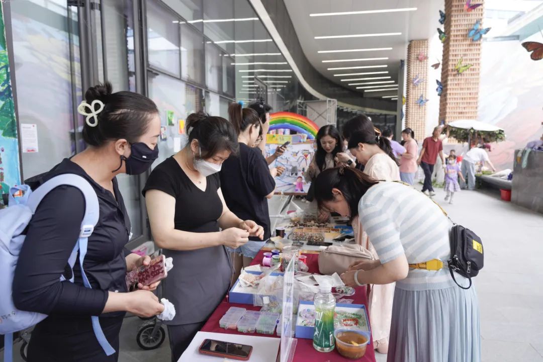 让爱在此扎根,温暖彼此同行 | 陆道培医院首届「培」伴爱心集市温馨举行
