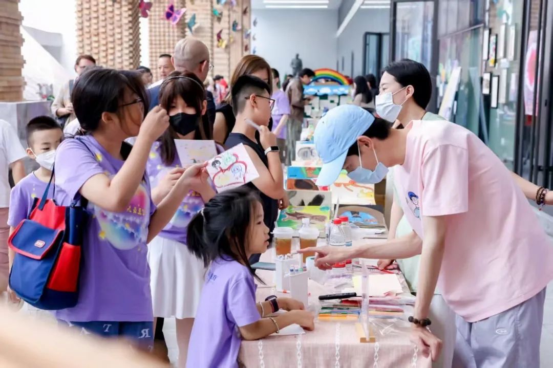 让爱在此扎根,温暖彼此同行 | 陆道培医院首届「培」伴爱心集市温馨举行