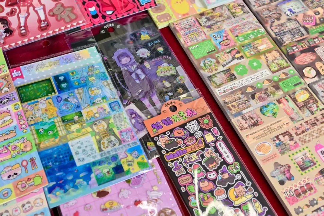 让爱在此扎根,温暖彼此同行 | 陆道培医院首届「培」伴爱心集市温馨举行