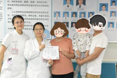 生命接力：儿科医护团队用专业与温情守护