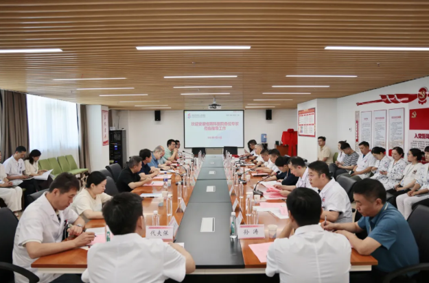 阜阳市妇女儿童医院与安徽省胸科医院就心脏大血管外科领域合作正式签约揭牌