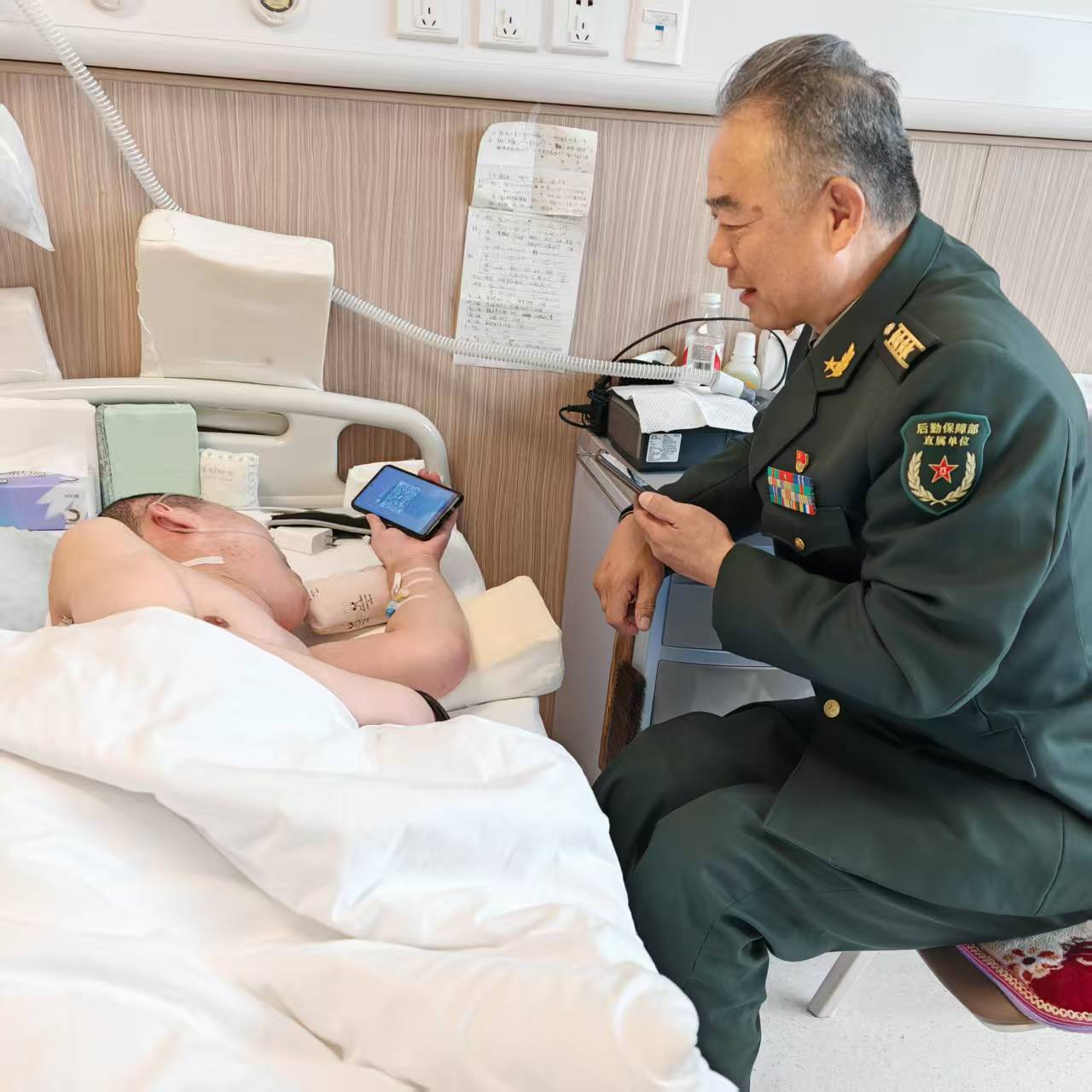 托起生命的脊梁：一场改写医学禁区的攻坚战