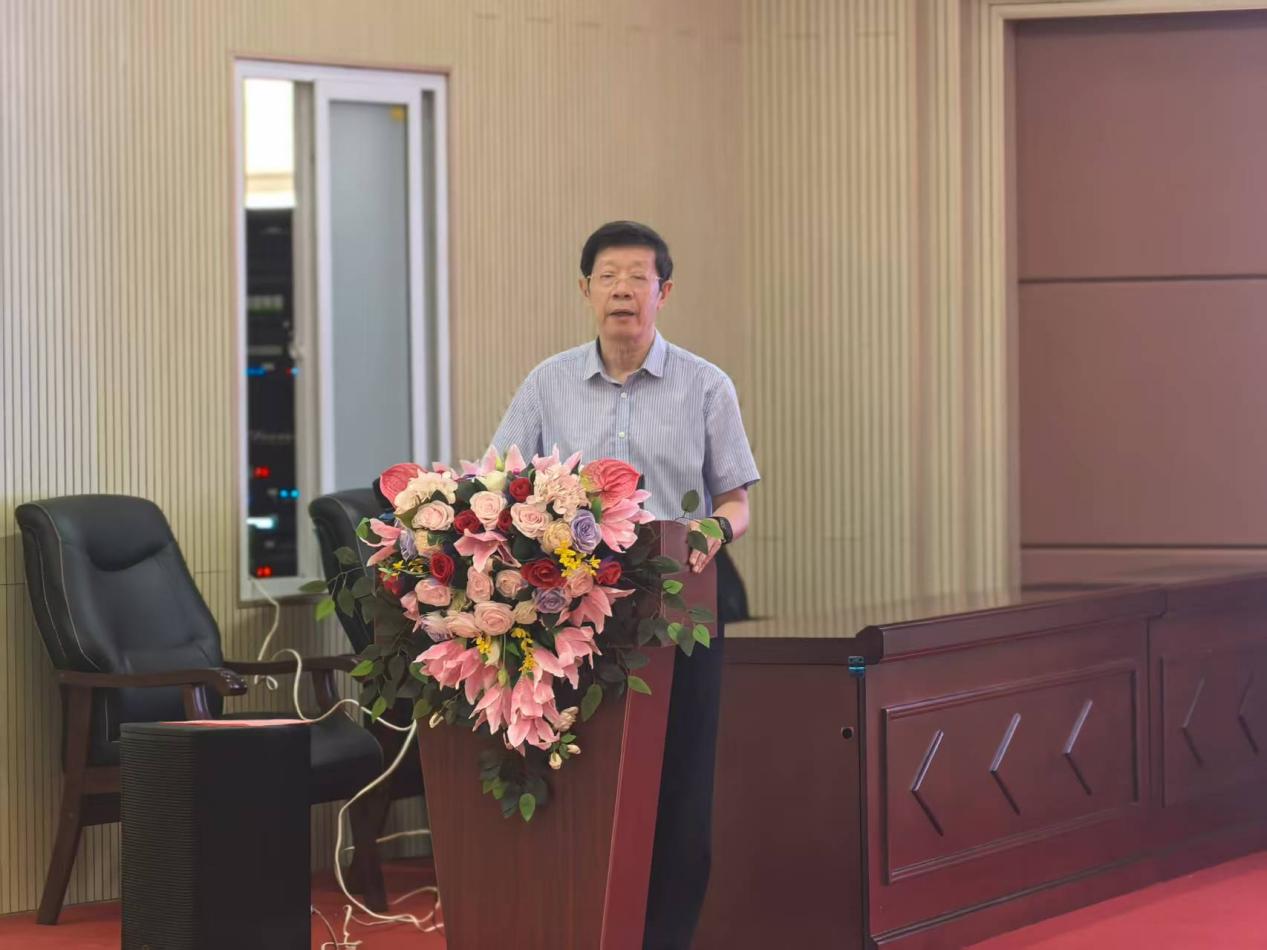 「百场义诊献礼 100 年二附」系列活动走进彭泽县人民医院