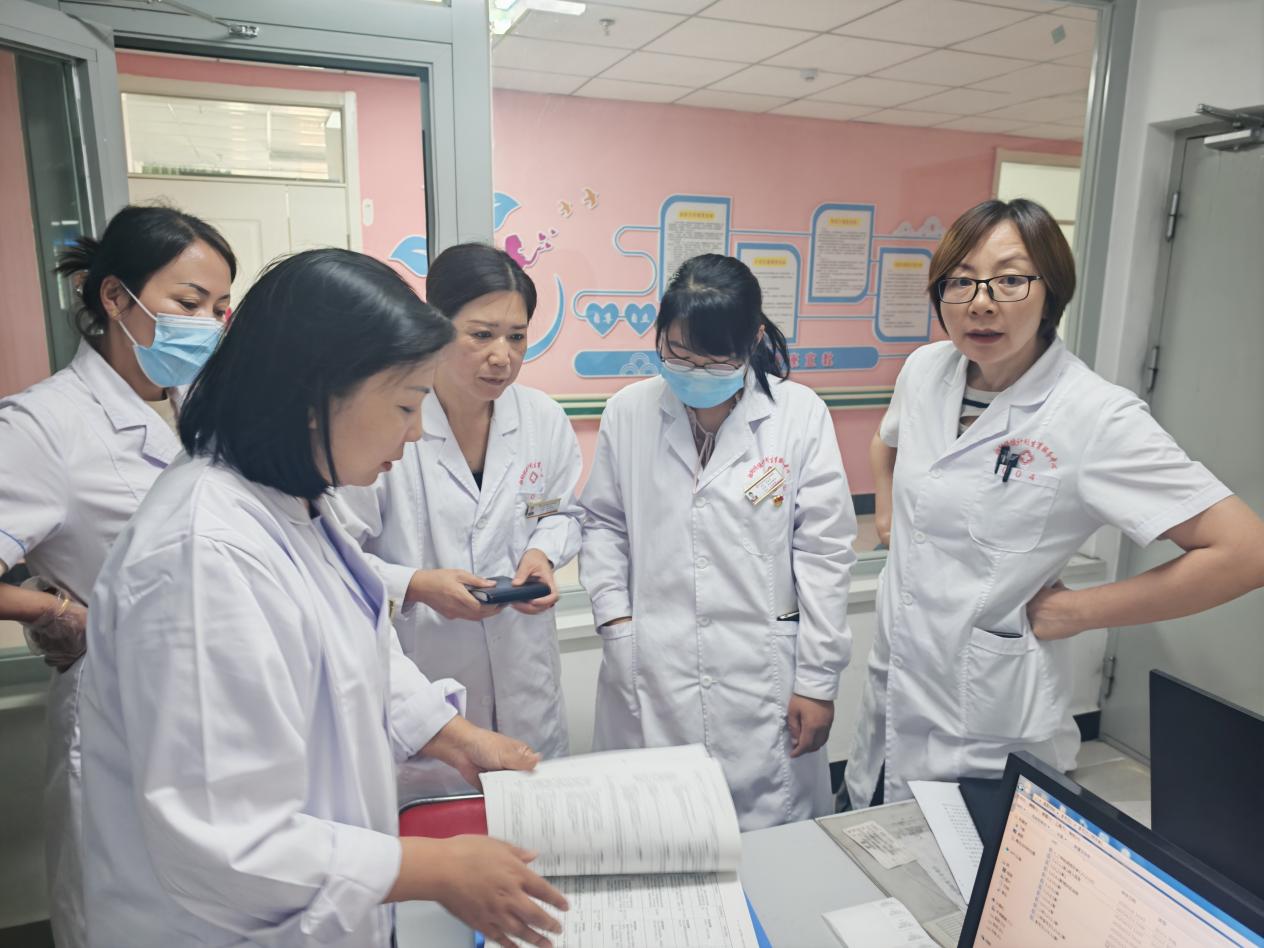 万里送医践初心!南医大逸夫医院援疆专家用仁心筑梦边疆