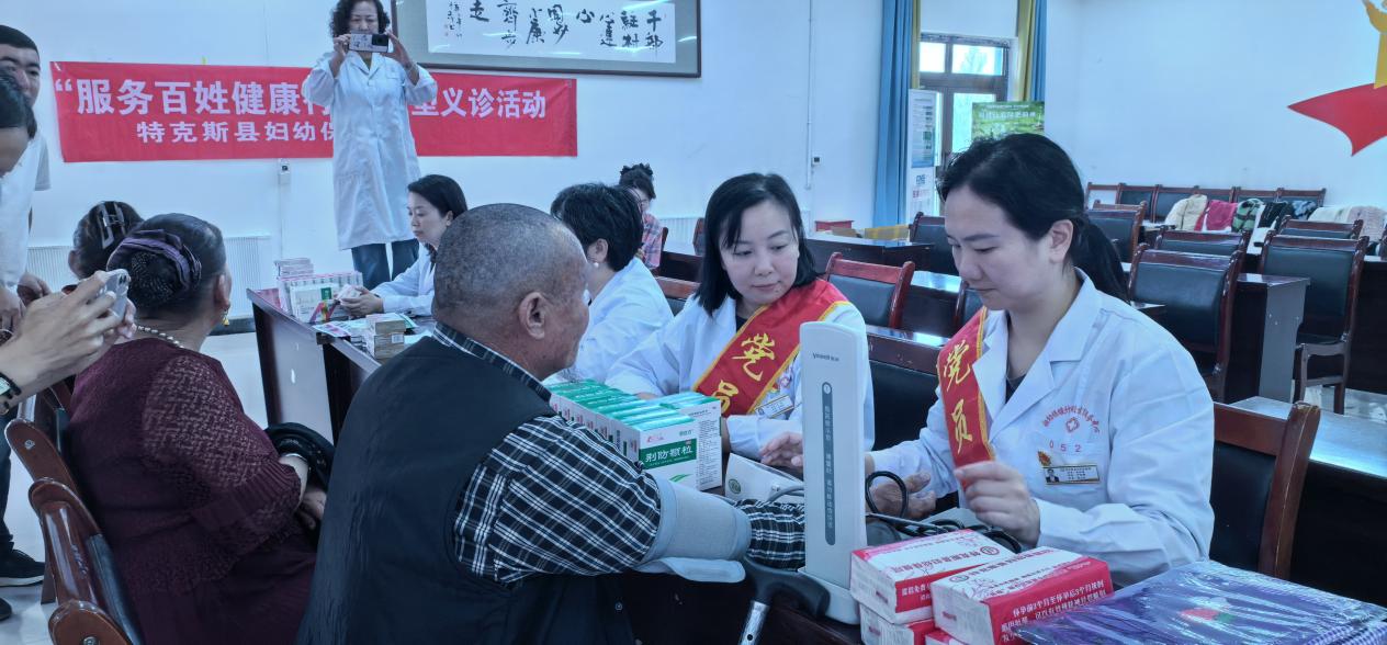 万里送医践初心!南医大逸夫医院援疆专家用仁心筑梦边疆