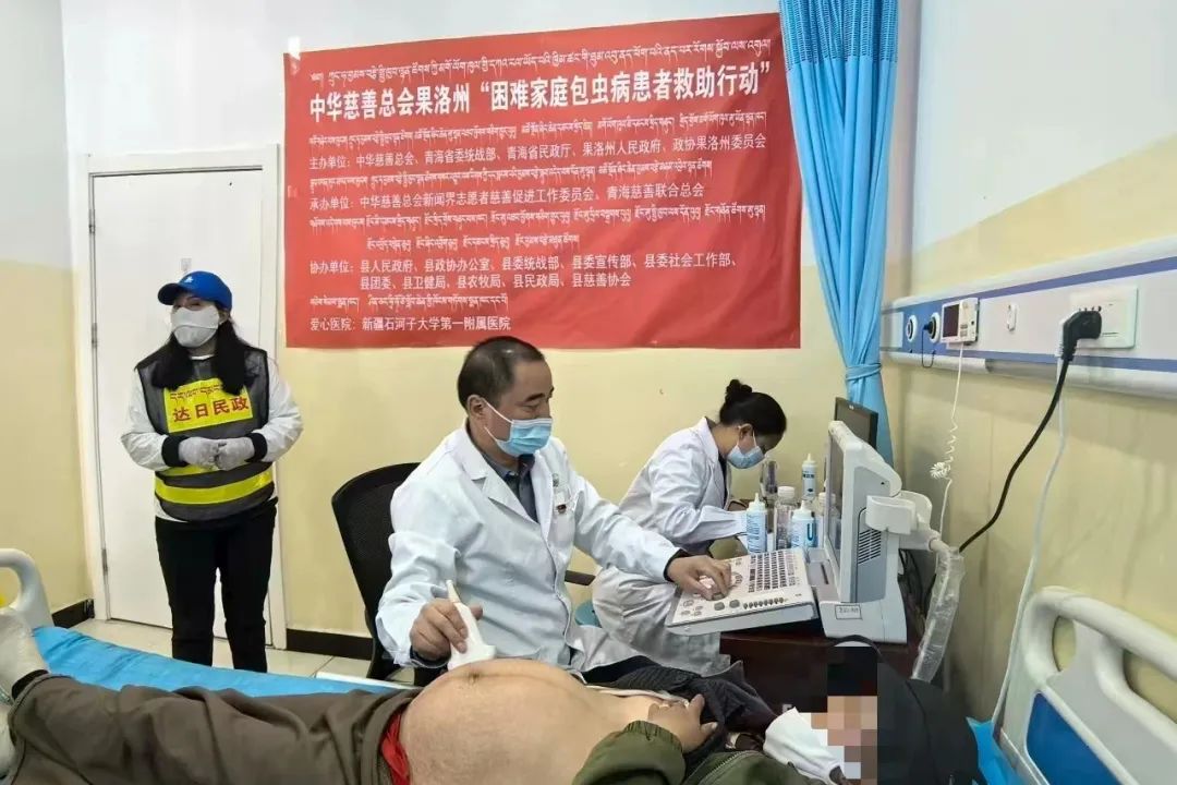 中国医师节丨光影为笺,致敬「德馨技勤」的一附院人