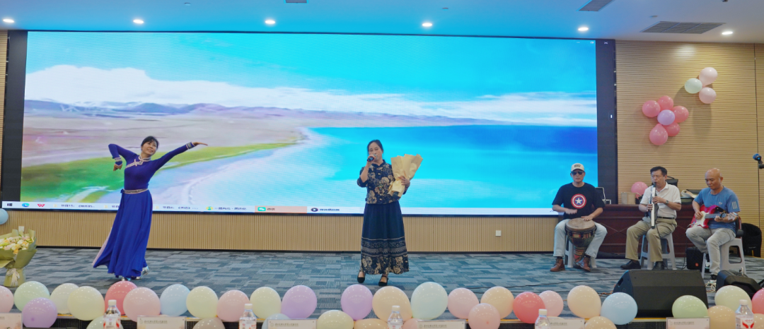 致敬医者仁心 凝聚奋进力量