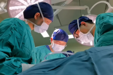 曹振杰：在儿科 「哑科」 里守护生命微光 |一位小儿外科医生的二十载坚守