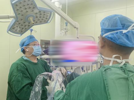 桂医大二附院成功开展「极致微创」肺癌肺段切除手术