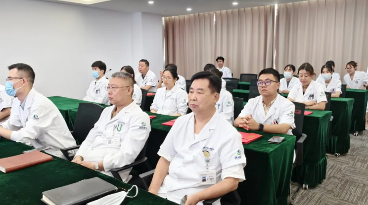 尊医重卫,共享健康——南京健华康复医院举办中国医师节表彰大会暨庆祝活动